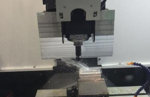 還在找金屬清洗泡沫消除方法？妙招看這里