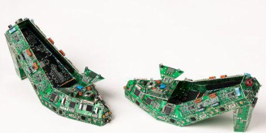 尋找一款線路板清洗消泡劑解決泡沫問題