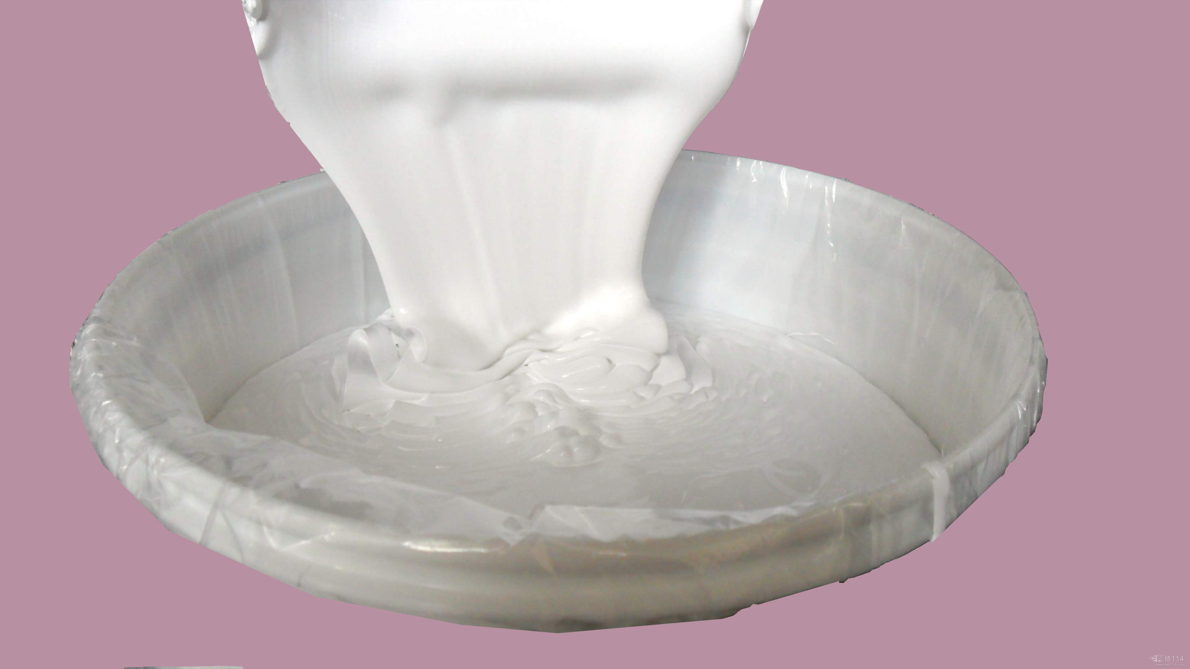 膠漿消泡劑除泡的神奇之處