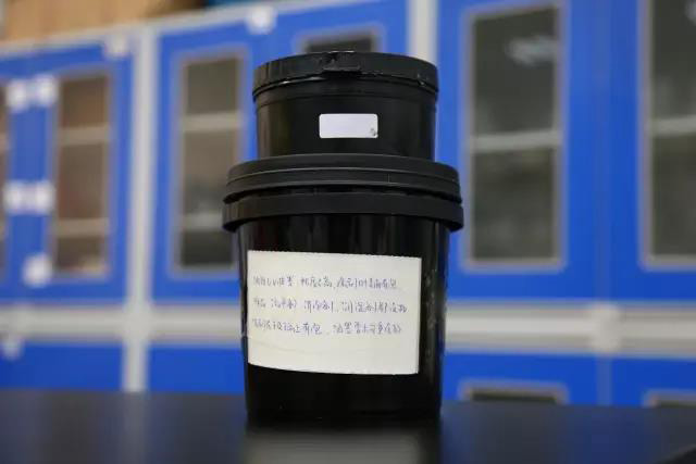 UV油墨消泡劑對于太陽能設備的作用