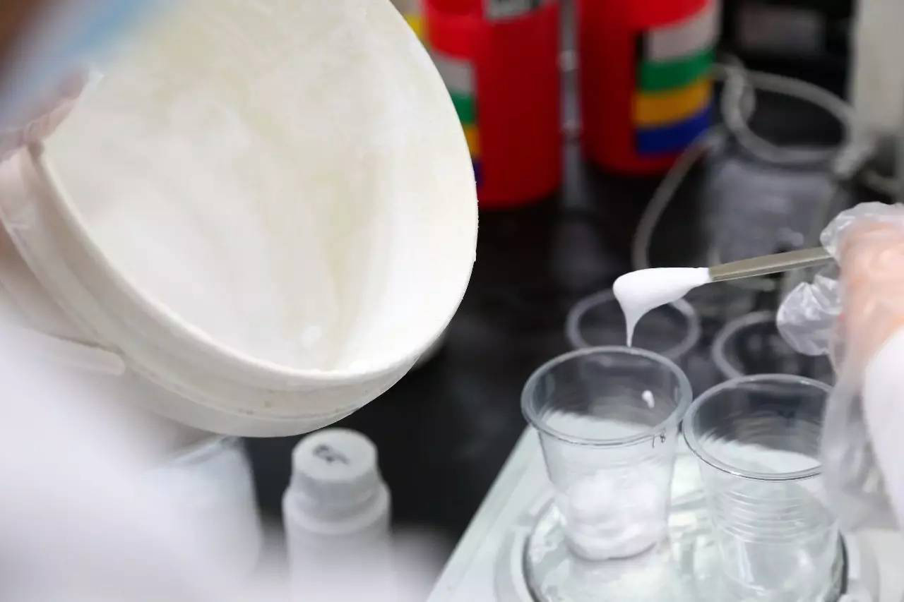 涂層打磨起泡不懼怕，中聯邦助磨劑用消泡劑來拯救