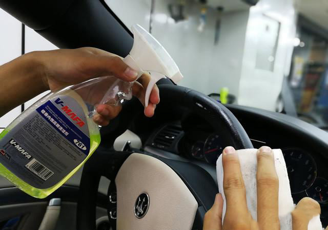 【提醒廠家】汽車清洗劑中使用汽車清洗劑消泡劑從而來預防產品起泡的幾率！