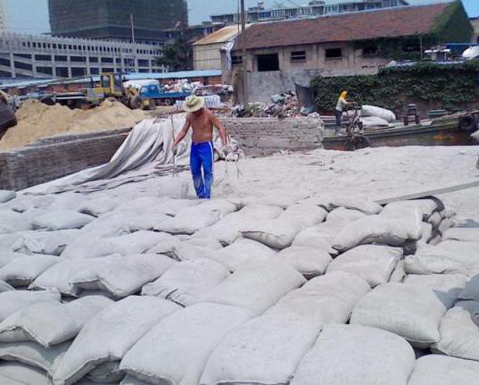 水泥砂漿起泡的那一瞬間讓你感覺到水泥砂漿消泡劑的重要性！