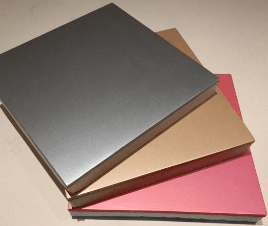 金屬漆消泡劑對(duì)戰(zhàn)泡沫，泡沫直接消失