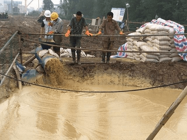 鉆井泥漿消泡劑應(yīng)該怎么用